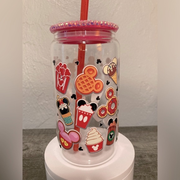 Disney Other - Disneys Park Treats Hand Crafted Glass Tumber